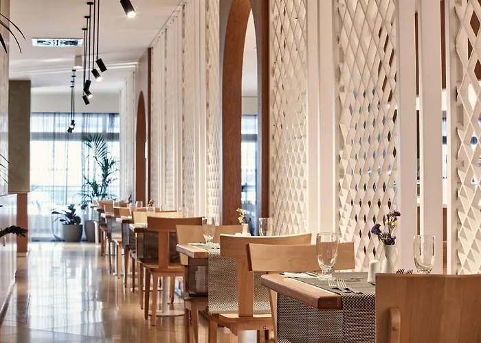 Otel Atlantica Marmari Palace