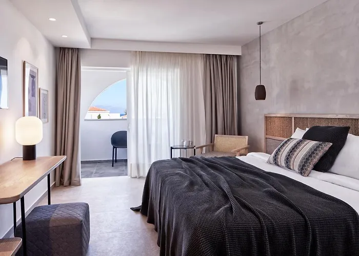 Atlantica Marmari Palace 5*