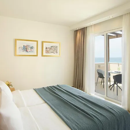 Atlantica Marmari Palace 5*