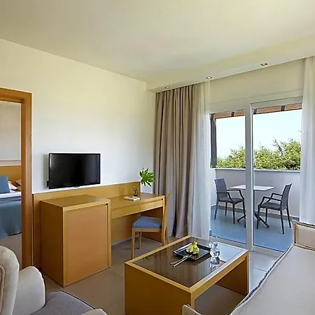 ホテル Atlantica Marmari Palace
