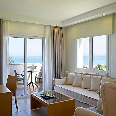 ホテル Atlantica Marmari Palace 5*